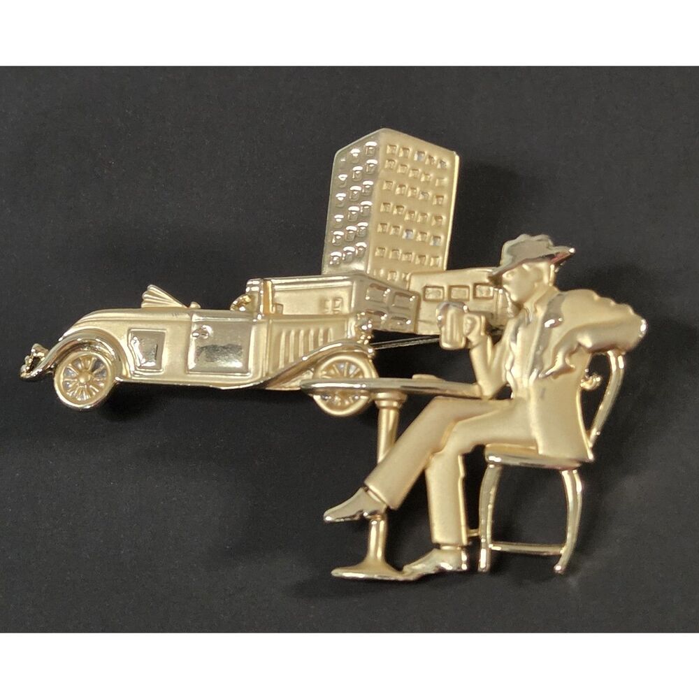 Deco City Scape Gentleman Brooch